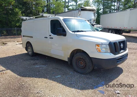 2020 Nissan Nv Cargo Nv2500 Hd Sv Standard Roof V6 z USA, uszkodzony, nr VIN 1N6BF0KY1LN803432